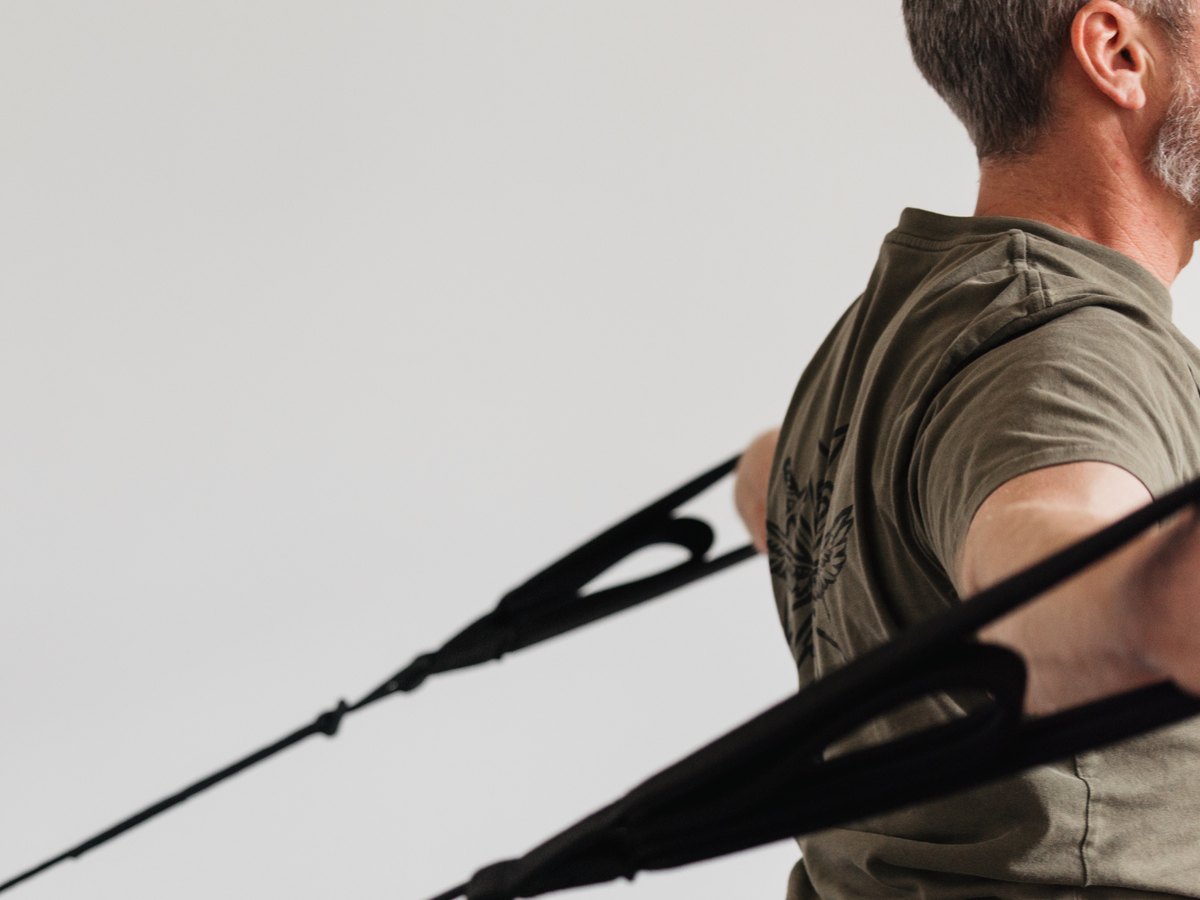 Working with the straps in the SiSU reformer studio